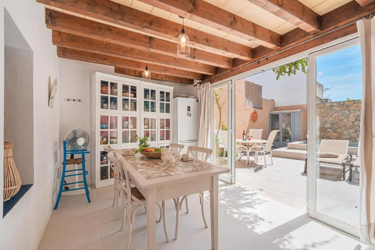Can Raixa Lloseta Holiday home